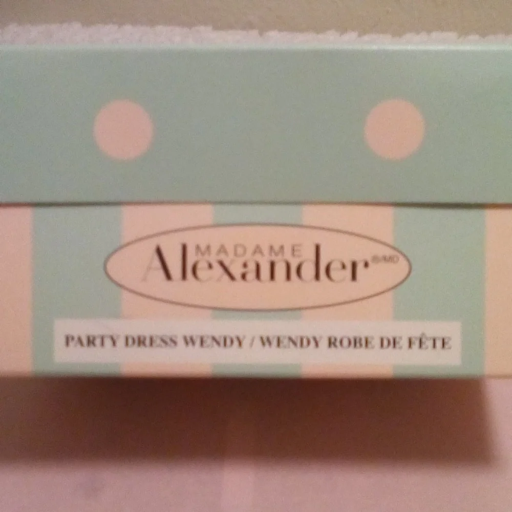 Madame Alexander Party Dress Wendy Doll